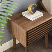 Load image into Gallery viewer, Render End Table by Modway