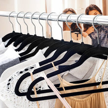 Load image into Gallery viewer, 100 pcs Velvet Clothes Suit/Shirt/Pants Hangers
